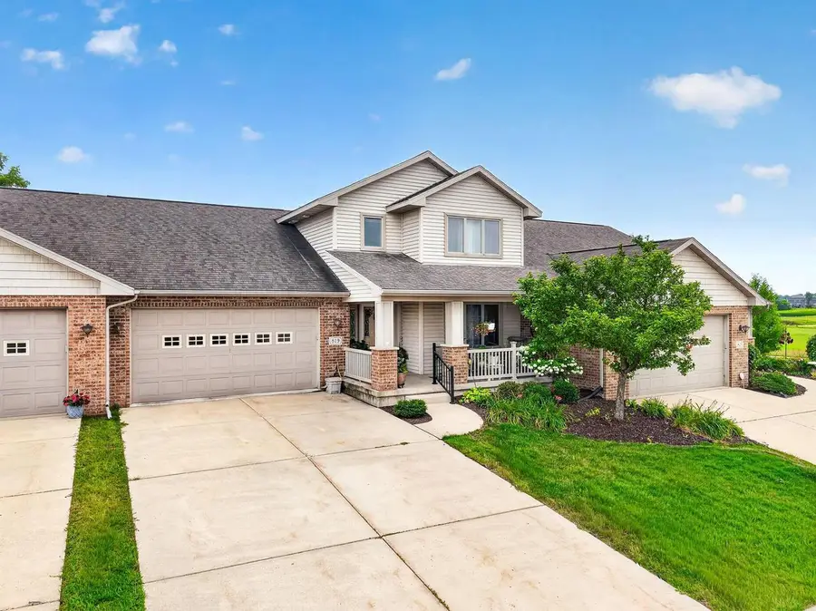 819 Berry Street, Stoughton, WI 53589 - #2