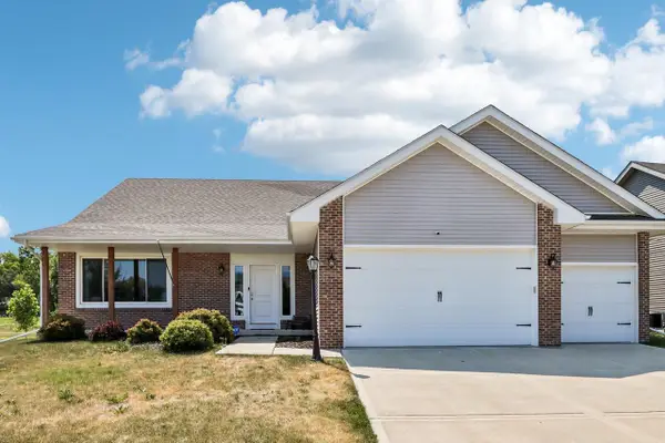 716 Kenseth Way, Cambridge, WI 53523