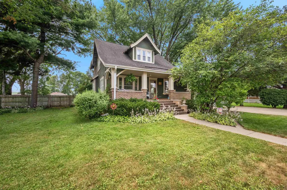 411 W Beloit Street, Orfordville, WI 53576 - #1