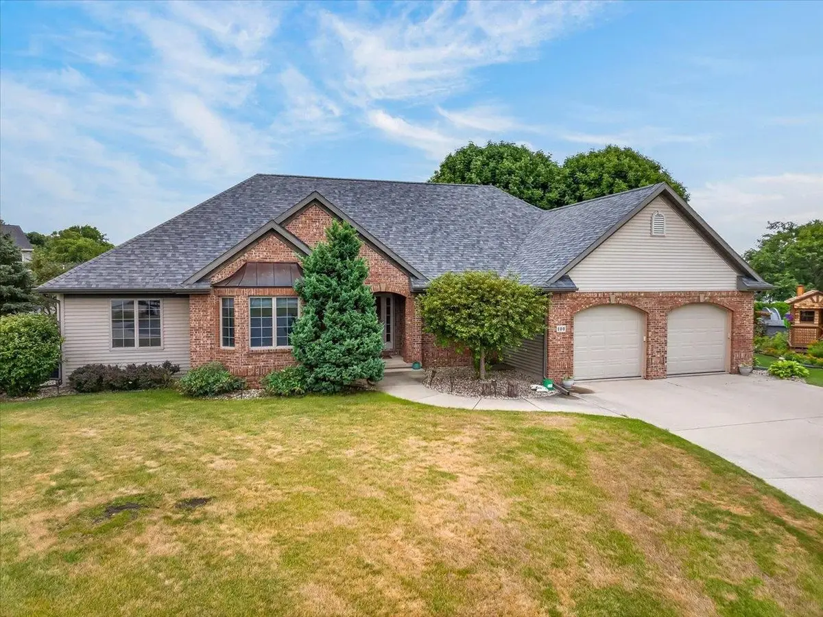 100 Stonehaven Circle, Beaver Dam, WI 53916 - #1