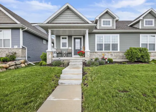 674 Hillcrest Drive, Waunakee, WI 53597