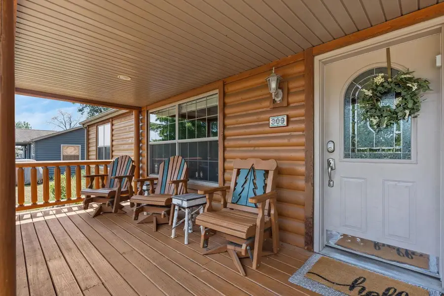 309 Oakbrook Drive, Wisconsin Dells, WI 53965 - #3