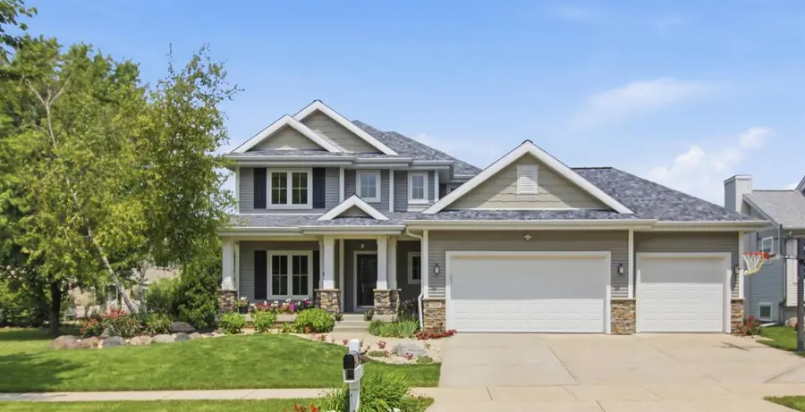 709 Pleasant Valley Parkway, Waunakee, WI 53597 - #2