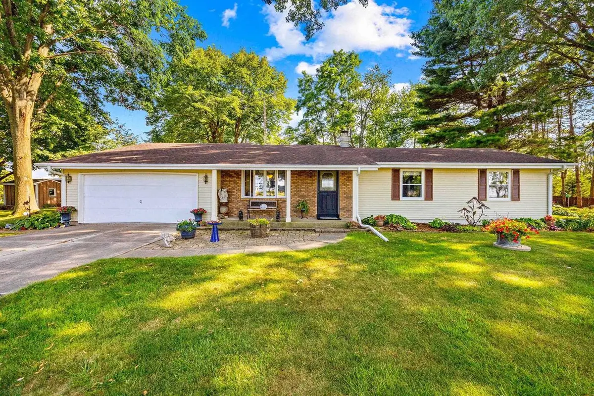 6241 W County Rd. A, Janesville, WI 53548 - #1