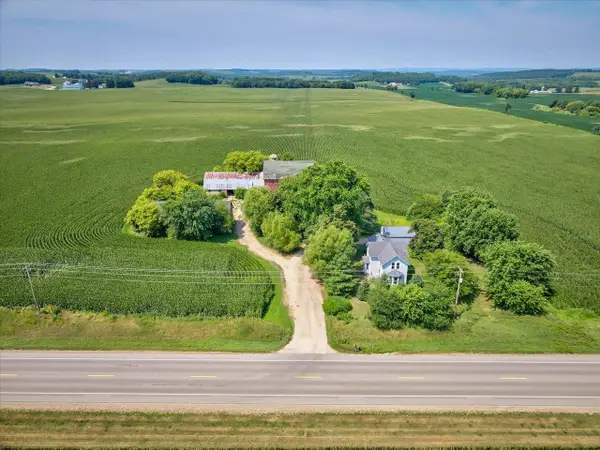 N2547 Highway 22, Poynette, WI 53955
