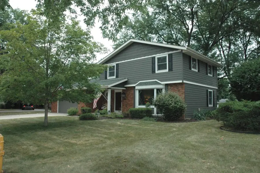 824 Suffolk Drive, Janesville, WI 53546 - #2