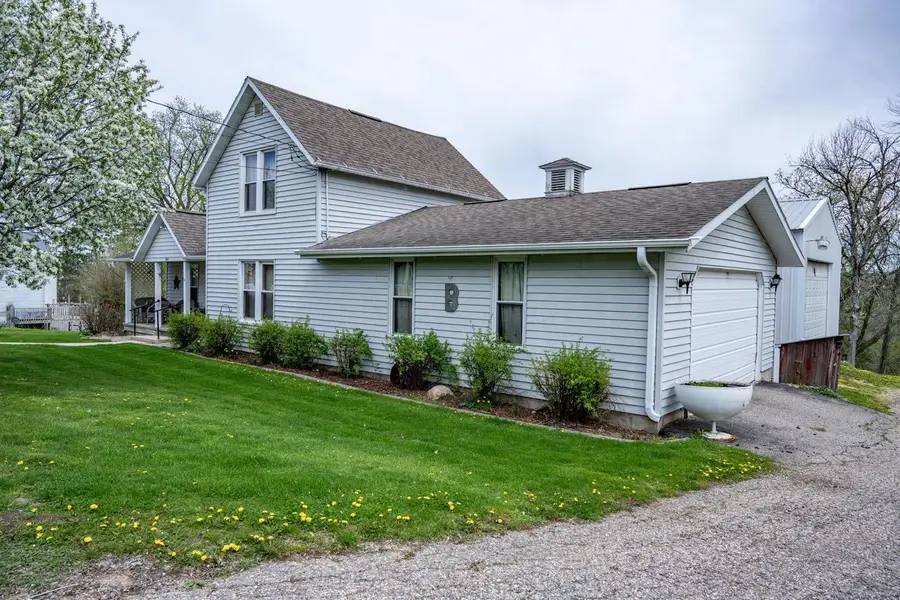 207 Spring Street, Elroy, WI 53929 - #3