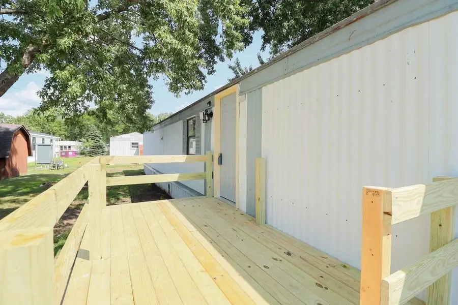 160 Buckingham Lane, Holmen, WI 54636 - #2
