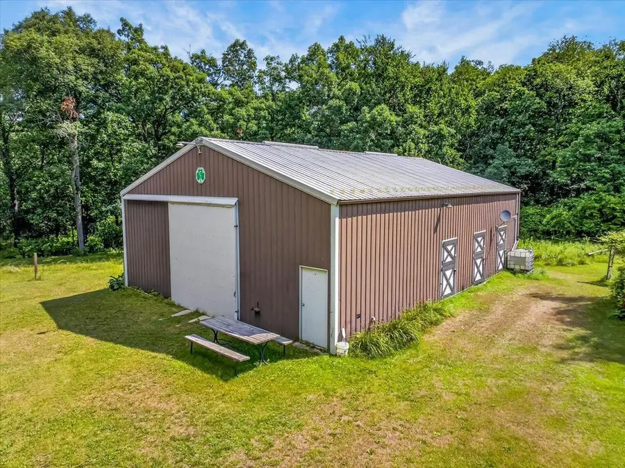 W5148 E Bush Road, Pardeeville, WI 53954 - #3