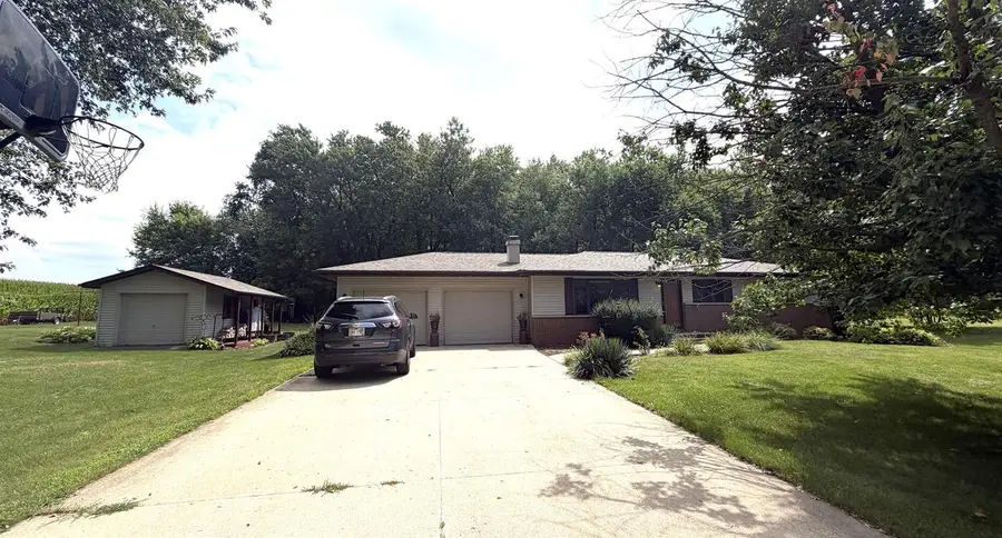 2451 S Country Lane, Beloit, WI 53511 - #3