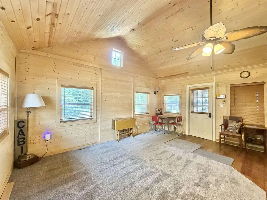 141 Lakeview Avenue, Edgerton, WI 53534 - #3