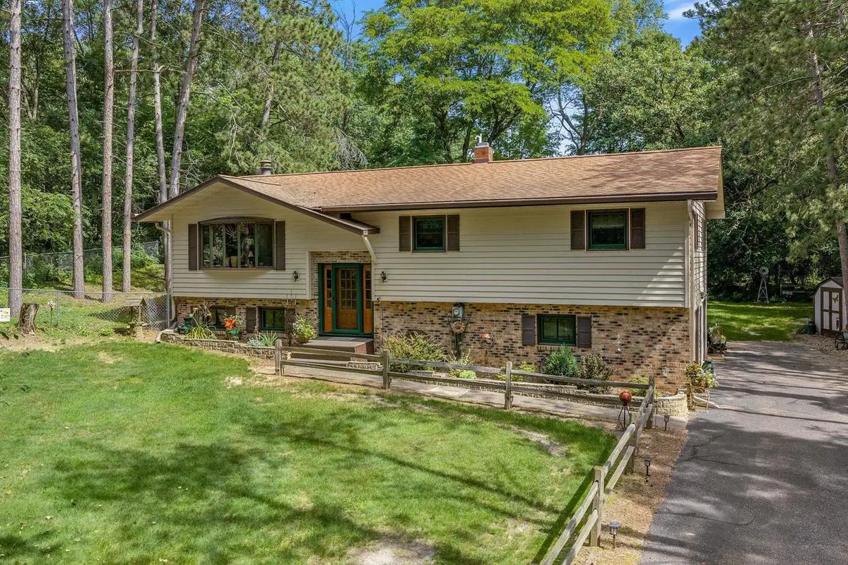 E11038 Pine Acres Drive, Baraboo, WI 53913 - #1