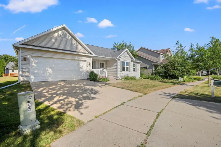 7 Half Moon Court, Madison, WI 53718 - #2