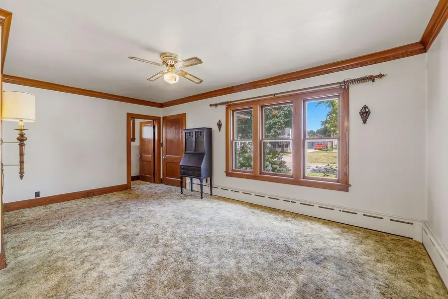 406 York Street, Beaver Dam, WI 53916 - #3