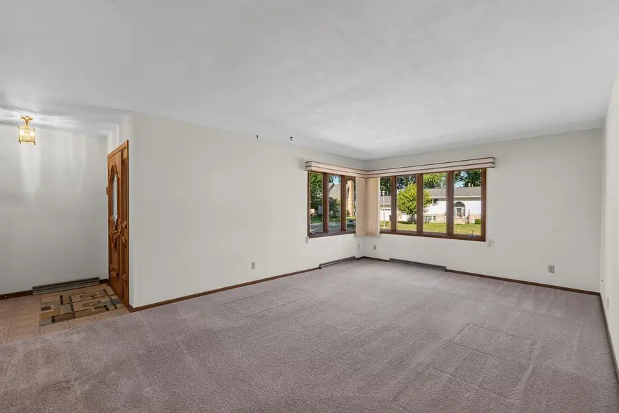 205 Starkweather Drive, Beaver Dam, WI 53916 - #2