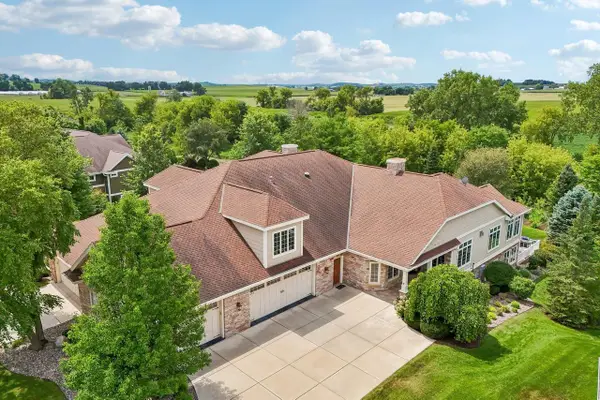 1616 Bellewood Drive, Waunakee, WI 53597