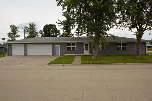 205 W Kelly Street, Cuba City, WI 53807