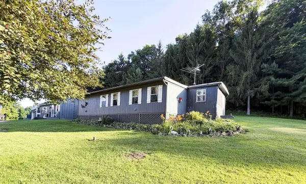 S5943 Shady Lane, De Soto, WI 54624