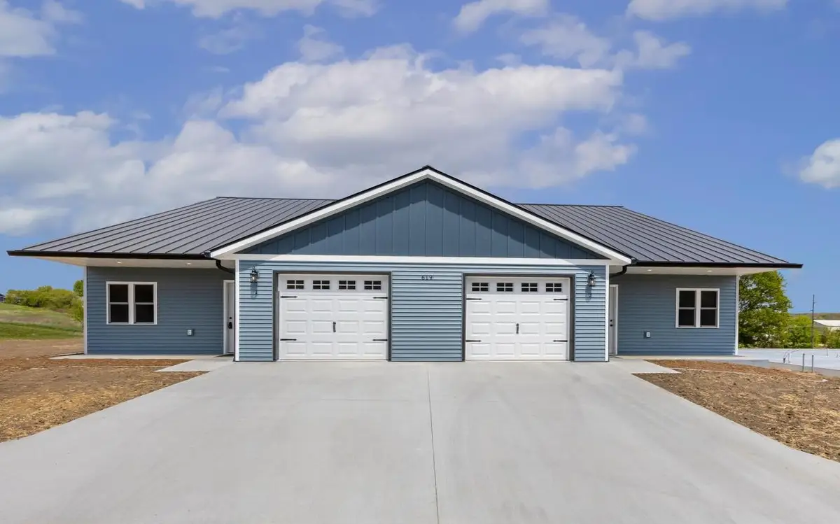 627 Salsbery Circle #2, Hillsboro, WI 54634 - #1