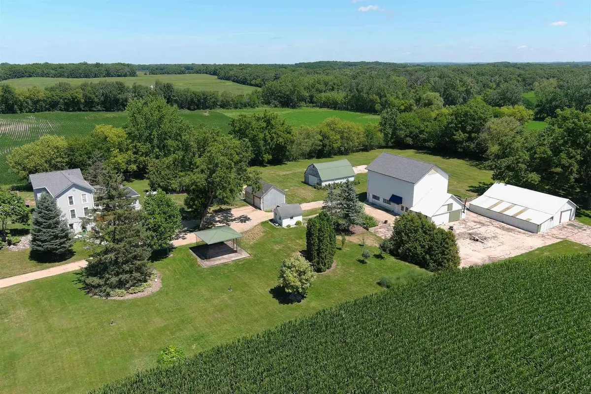 11316 N Union Road, Brooklyn, WI 53521 - #1