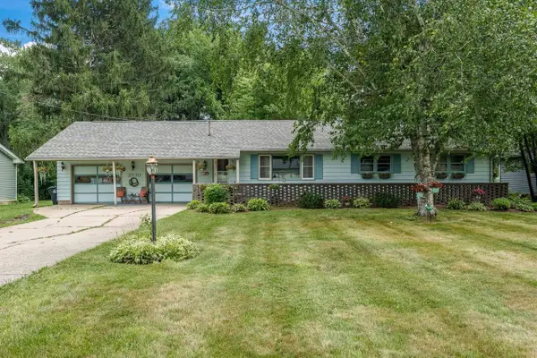 2530 Sunset Drive, Beloit, WI 53511