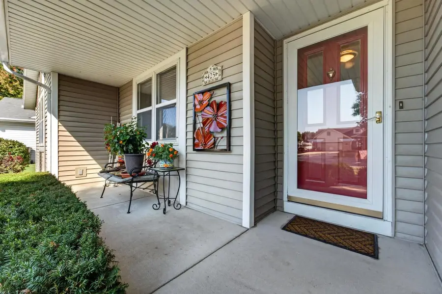425 Landover Drive, Oregon, WI 53575 - #2