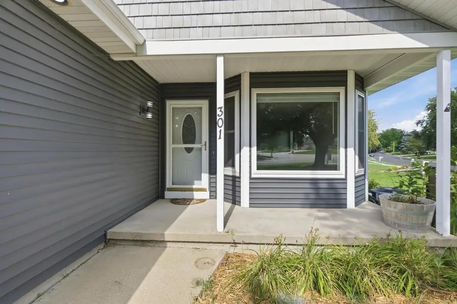 301 Prairie Grass Trail, Deforest, WI 53532 - #2