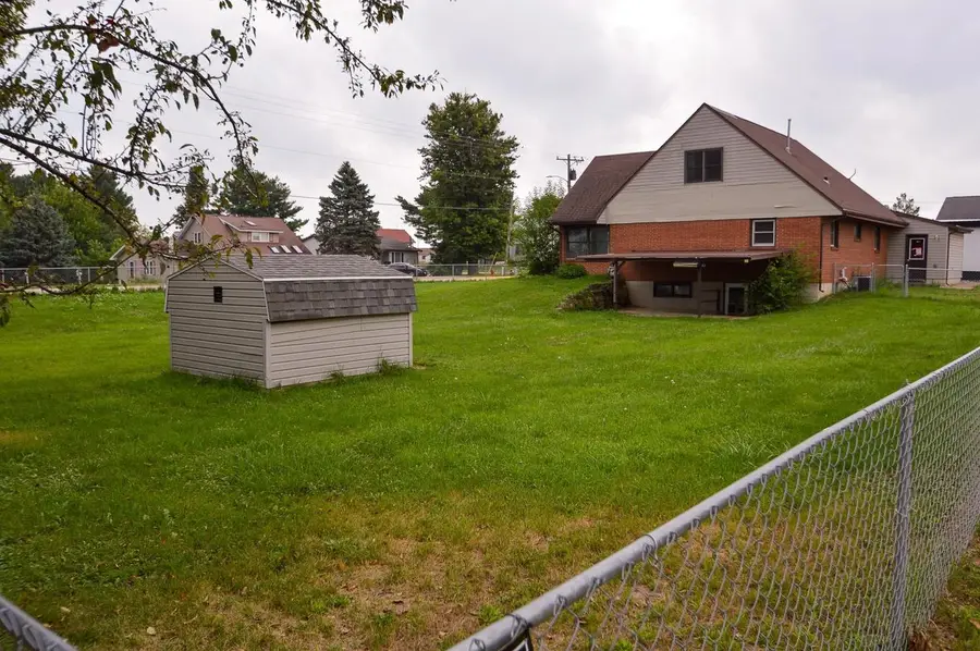 565 W Main Street, Dickeyville, WI 53808 - #3