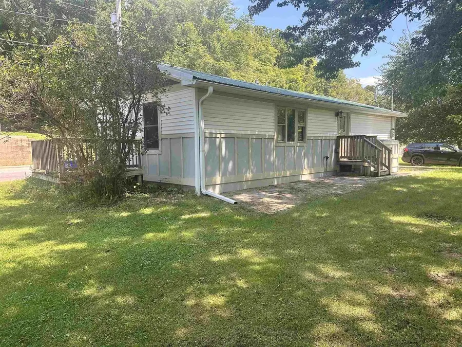 349 Spring Street, Lynxville, WI 54626 - #3
