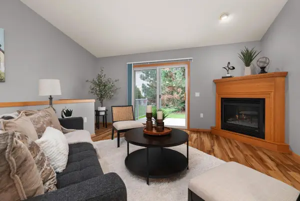 358 Alpine Meadow Circle, Oregon, WI 53575