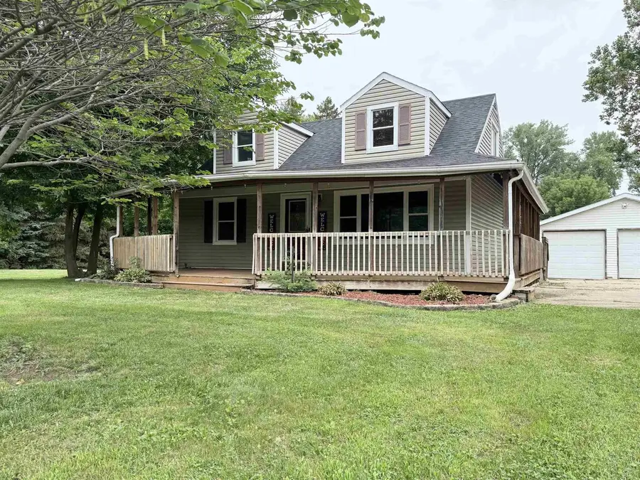 441 E Acorn Drive, Beloit, WI 53511 - #2