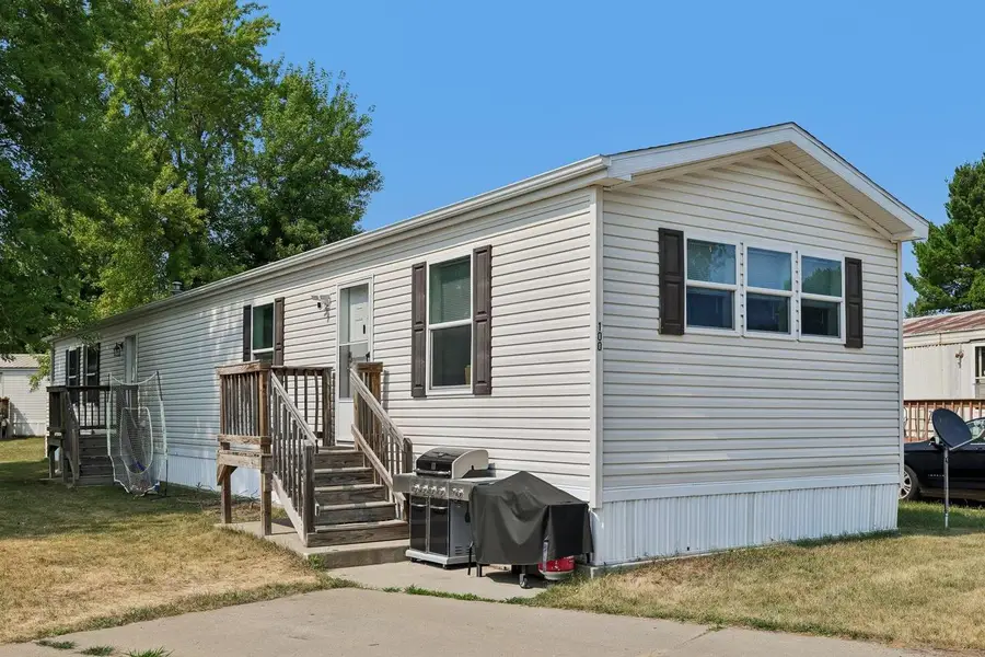 100 Crimson Drive, Reedsburg, WI 53959 - #2