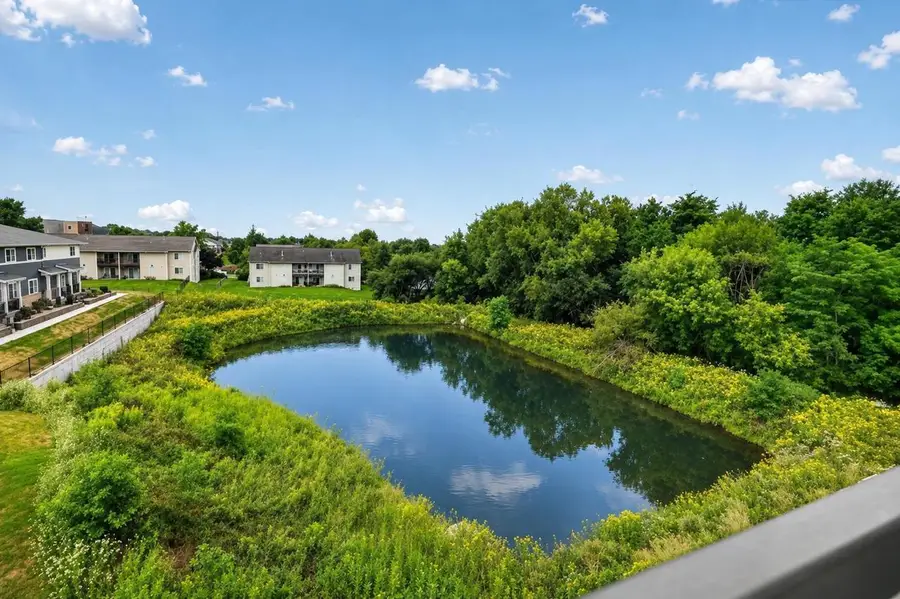 1501 N Windsor Avenue #305, Cottage Grove, WI 53527 - #2