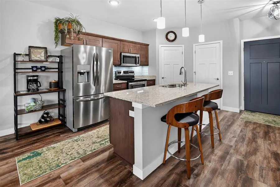 1501 N Windsor Avenue #305, Cottage Grove, WI 53527 - #3