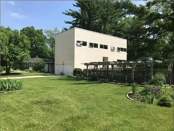 6605 Old Sauk Road, Madison, WI 53705