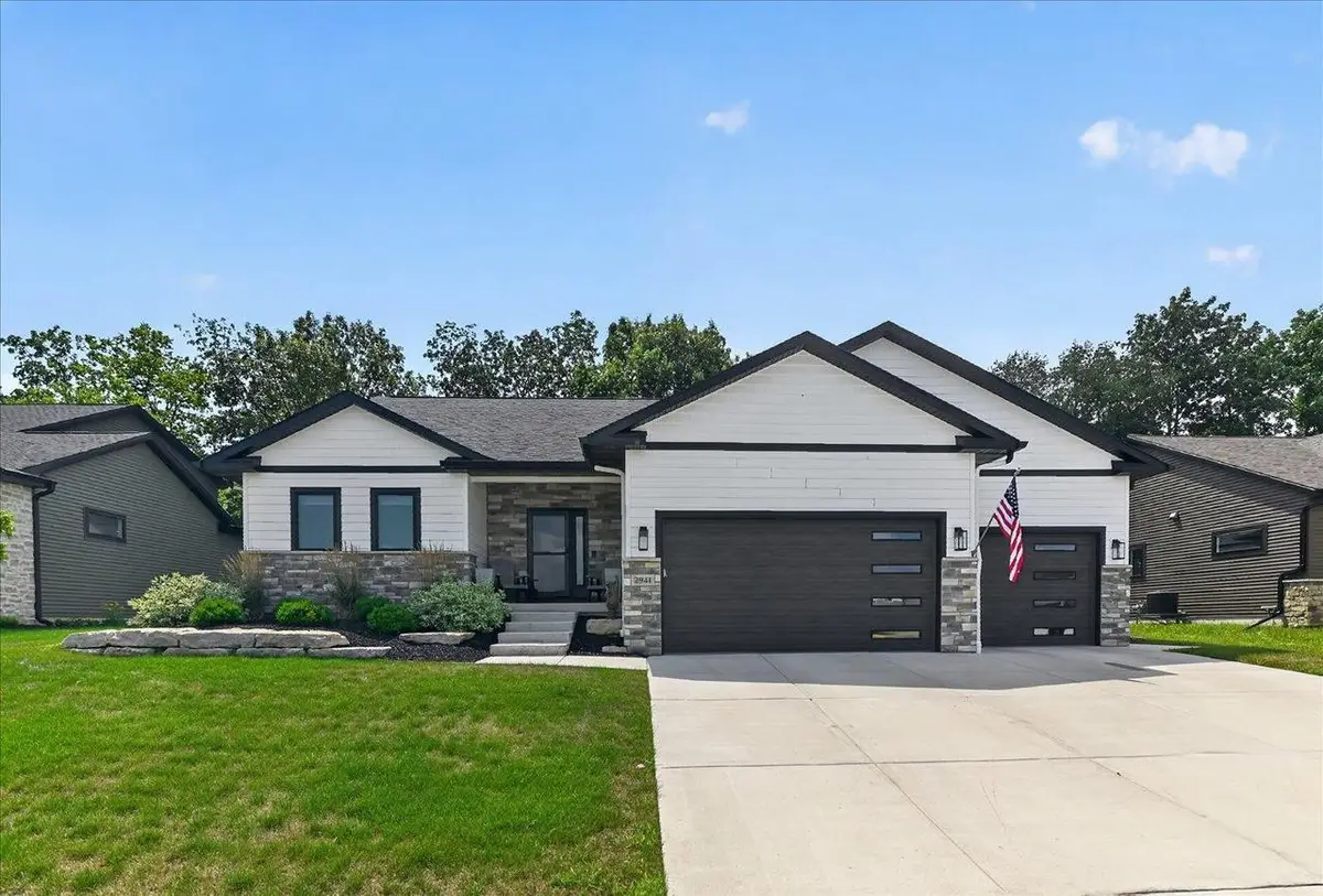 2941 Wild Goose Way, Stoughton, WI 53589 - #1