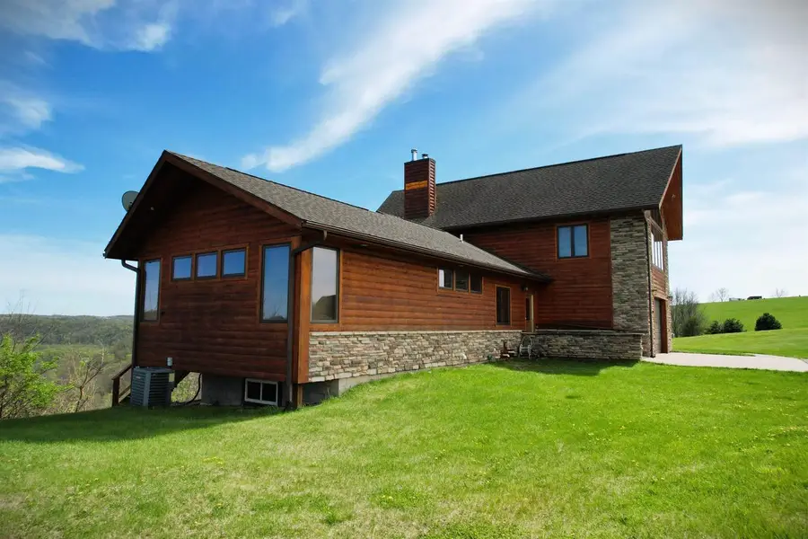 29001 Skyview Lane, Wauzeka, WI 53826 - #3