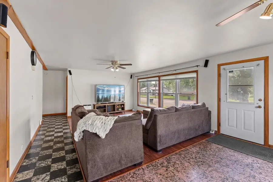 548 W Main Street, Reedsburg, WI 53959 - #3