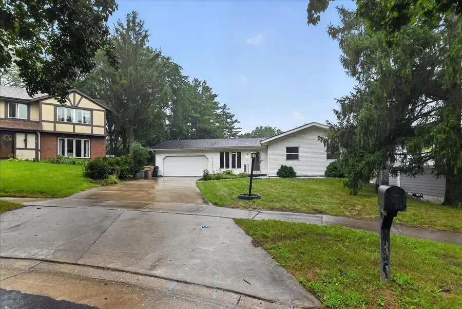 5 Yorktown Circle, Madison, WI 53711 - #2