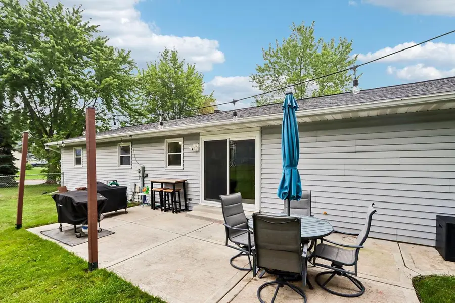 900 Olympic Street, Sun Prairie, WI 53590 - #2