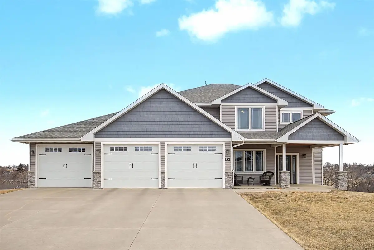 434 White Street, Benton, WI 53803 - #1