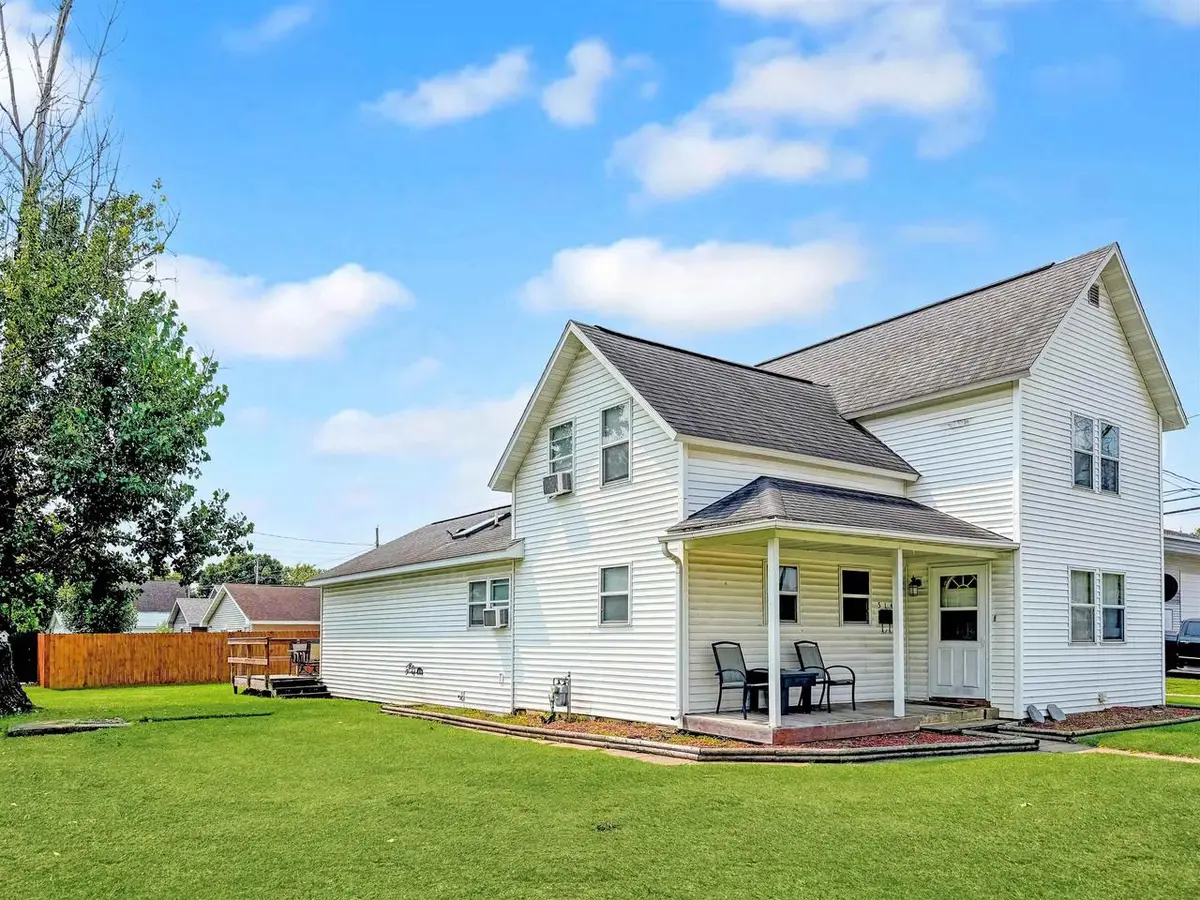 514 E Iowa Street, Prairie Du Chien, WI 53821 - #1
