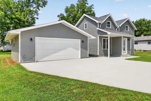 637 Lewellen Street, Marshall, WI 53559