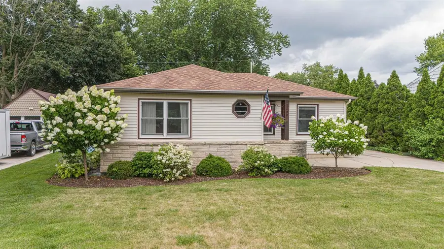1309 Hawthorne Avenue, Janesville, WI 53545 - #3