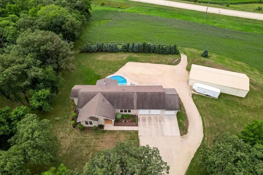 12843 W Beloit Newark Road, Beloit, WI 53511 - #2