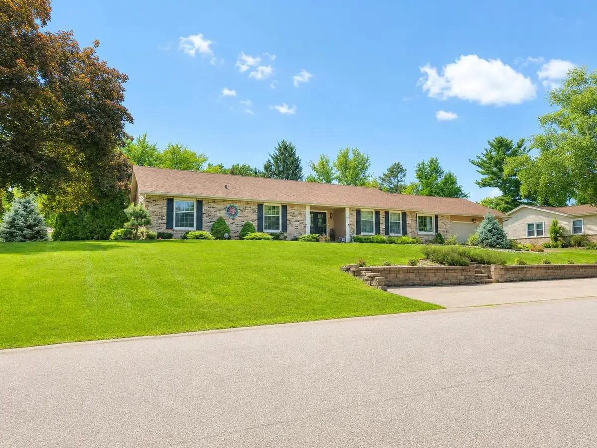 1903 Eastwood Avenue, Janesville, WI 53545 - #1