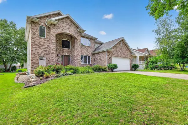 9409 Eagle Nest Lane, Middleton, WI 53562
