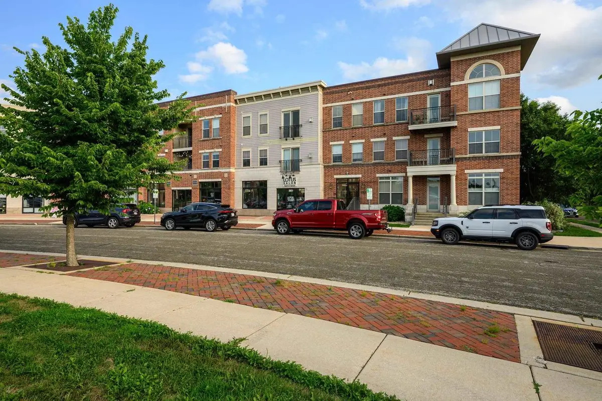 2581 Smiths Crossing #101, Madison, WI 53783 - #1