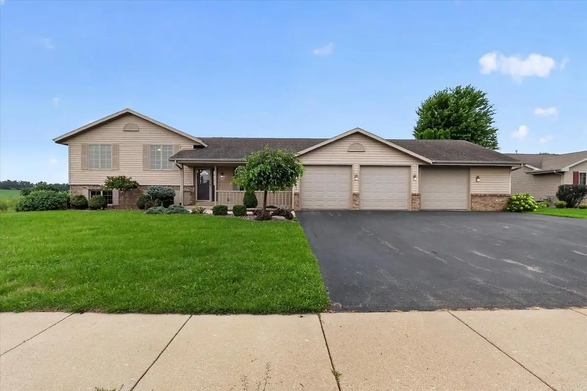4330 E Rotamer Road, Janesville, WI 53546 - #1