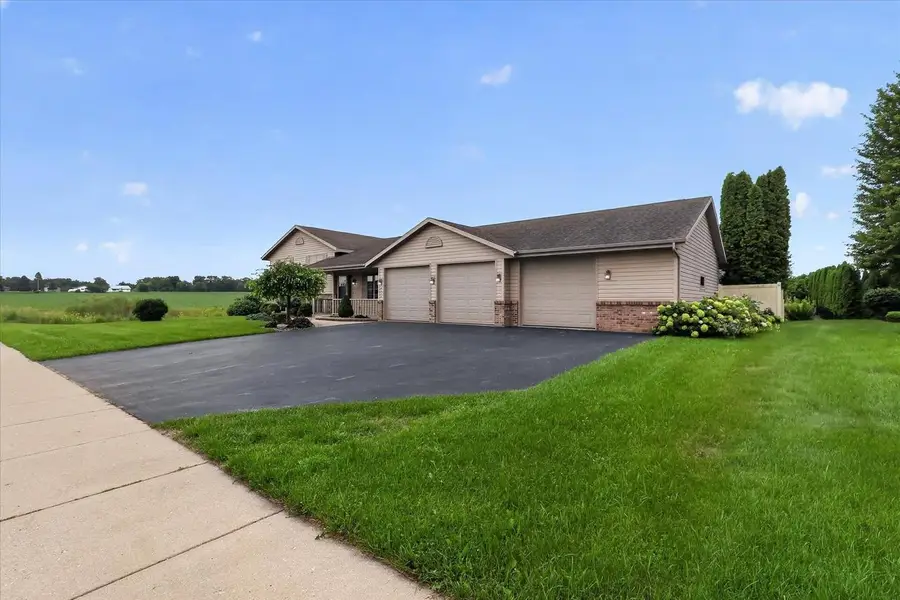 4330 E Rotamer Road, Janesville, WI 53546 - #2